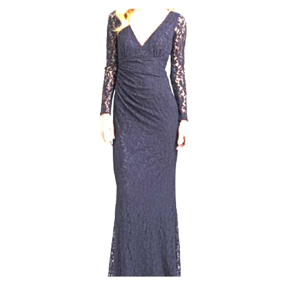 ⭐️SOLD⭐️Navy Lace David Meister Evening Gown
